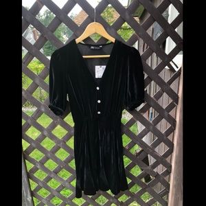 Zara Velvet XS short black dress